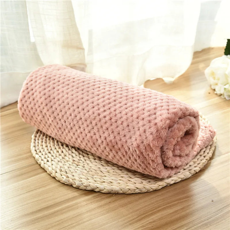 NONECN Warm Soft Fuzzy Blanket For Dogs And Cats Bed