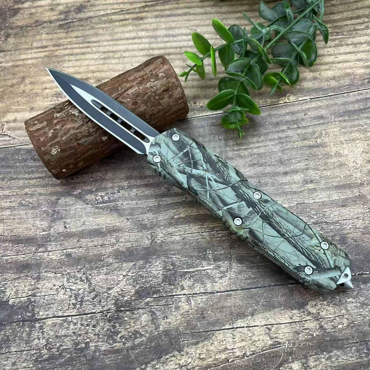 Camouflage A07 Outdoor Pocket Knife Hunting Self Defense Combat Folder Multi-function Wilderness Survival Ultra-sharp Knife